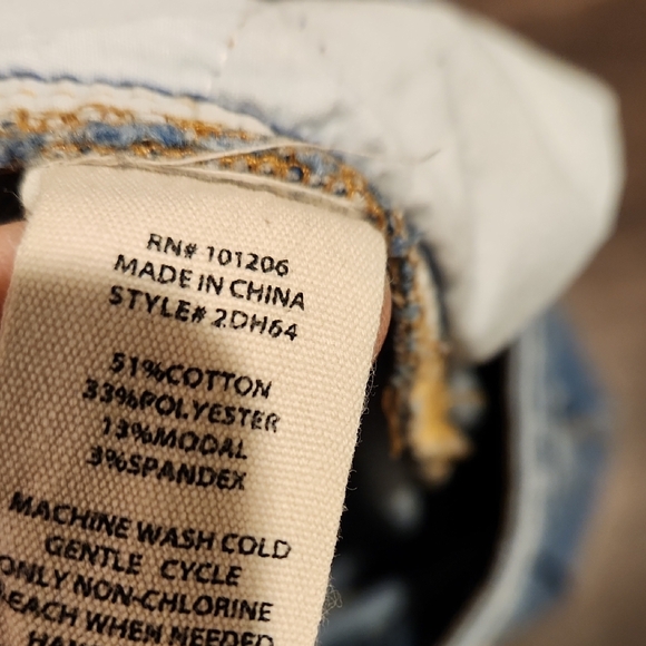 ❤️ NWOT! SOFT SURROUNDINGS PULL ON HIGH RISE SLIM LEG JEANS, MEDIUM (10 - 12) - Picture 6 of 7